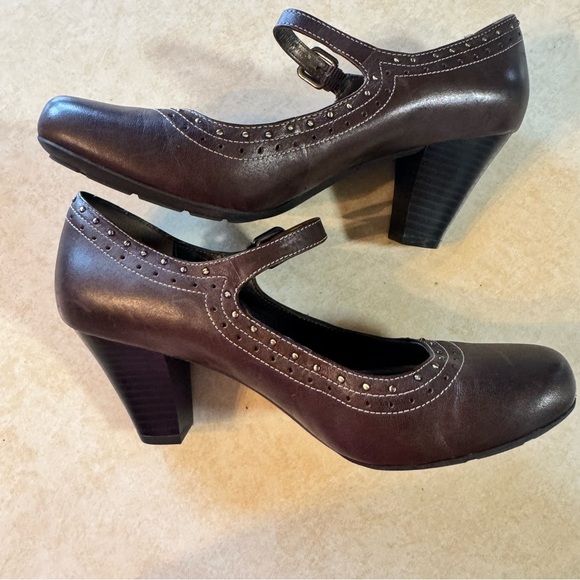 Naturalizer Brown Mary Jane Heels Shoes - Picture 8 of 14